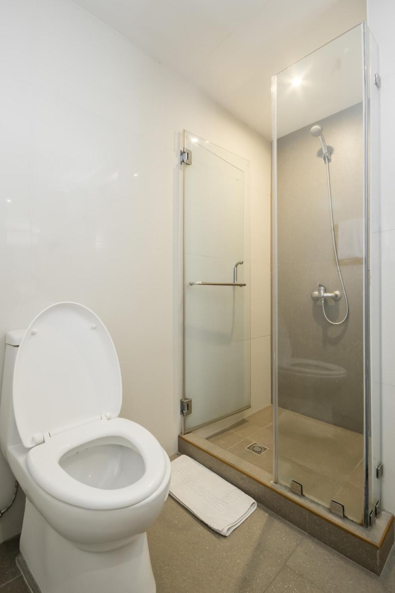 Salcedo Suites Makati City Exterior photo